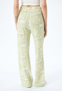 Koton WIDE LEG - Pantalon classique - khaki