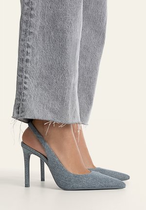 Stradivarius, Escarpins à talons hauts - blue