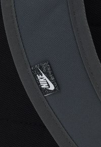 Nike Sportswear UNISEX - Mochila - iron grey/black