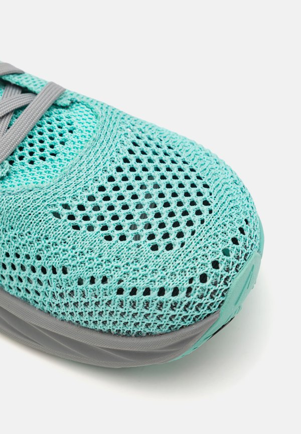 ESCALANTE RACER 2 - Road running shoes - teal4