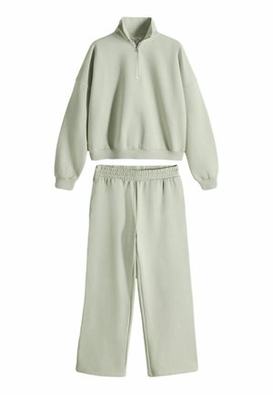 2 PACK WIDE SET  - Dres