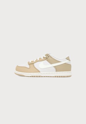 Nike Sportswear, DUNK LOW RP BP UNISEX - Sneakers - linen/sail/platinum tint