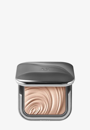 GLOW FUSION INTENSE POWDER HIGHLIGHTER - Hightlighter - champagne