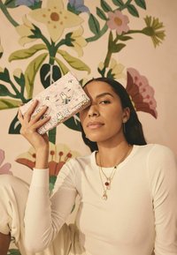 Cath Kidston Psaníčko - pink lace