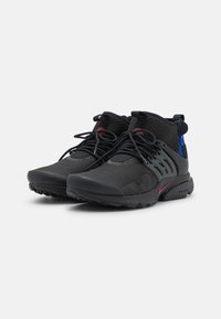 Nike Sportswear AIR PRESTO MID UTILITY - Sapatilhas de cano alto - black/team red/anthracite/racer blue