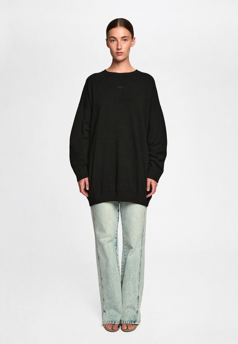 Gestuz - Gzneia Oz Tee 10910657 - 108377 - Black Brown Washed
