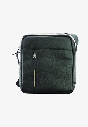 Černá kožená messenger Taška s texturovaným povrchem, obsahující přední kapsu na zip, horní uzávěr na zip a nastavitelný ramenní popruh.