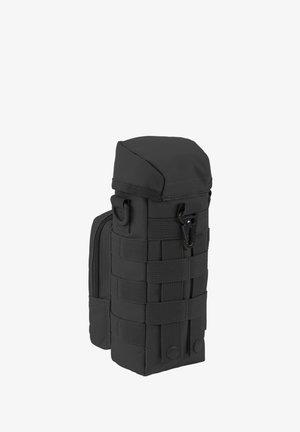 Kompaktowa czarna taktyczna saszetka z taśmami MOLLE, klipsem z przodu, kieszenią na zamek błyskawiczny po boku i zamknięciem na klapę u góry.