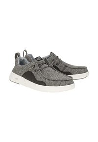 Scarpe in tessuto grigio testurizzato con dettagli neri, lacci elasticizzati e suola bianca, dotate di un interno imbottito per il comfort.