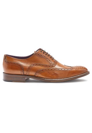 SIGNATURE ITALIAN WING CAP BROGUES WIDE FIT - Derbies & Richelieus - tan brown