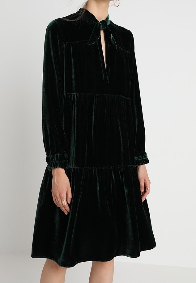 JUST FEMALE Day dress - green - (Pre-owned) - Zalando.ie