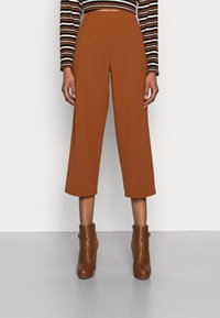 TOM TAILOR DENIM EASY CREPE CULOTTE - Calças - amber brown