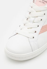 Thumbnail Image 6