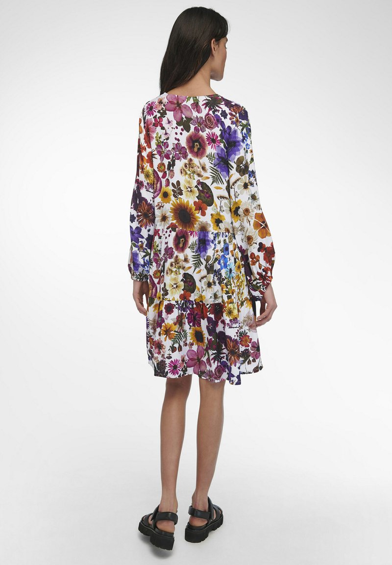 Damen Freizeitkleider | MARGITTES Freizeitkleid weiß multicolor/weiß - DY28042 Damen Freizeitkleider | MARGITTES Freizeitkleid weiß multicolor/weiß - DY28042