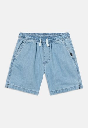 Lyseblå denimshorts med elastisk talje, hvid snøre, sidelommer og løs pasform.