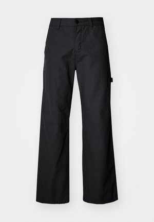 Melnas, plašas bikses, izgatavotas no izturīga auduma. Iekļauj pogu aizdari un sānu kabatas. Gluda tekstūra ar tīru dizainu.