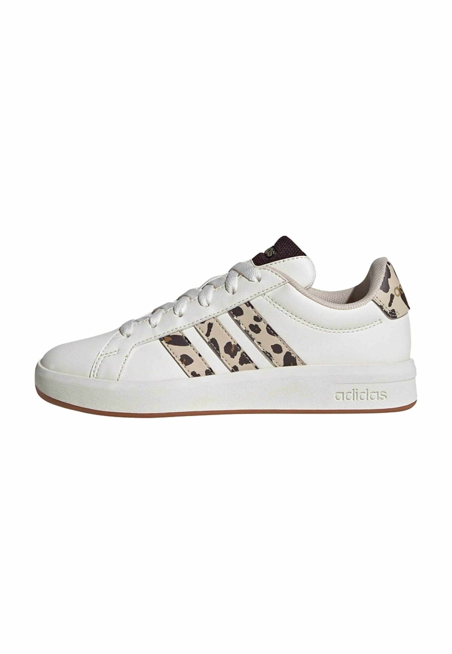 adidas gazelle silver green womens adidas Women's Advantage Shoes White