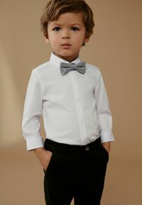 Next LONG SLEEVE AND BOW TIE SET - Skjorta - white