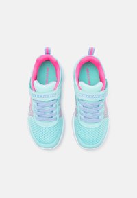 Skechers MICROSPEC PLUS - Zapatillas - aqua/pink