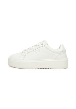 Nine West - Sneakersy niskie
