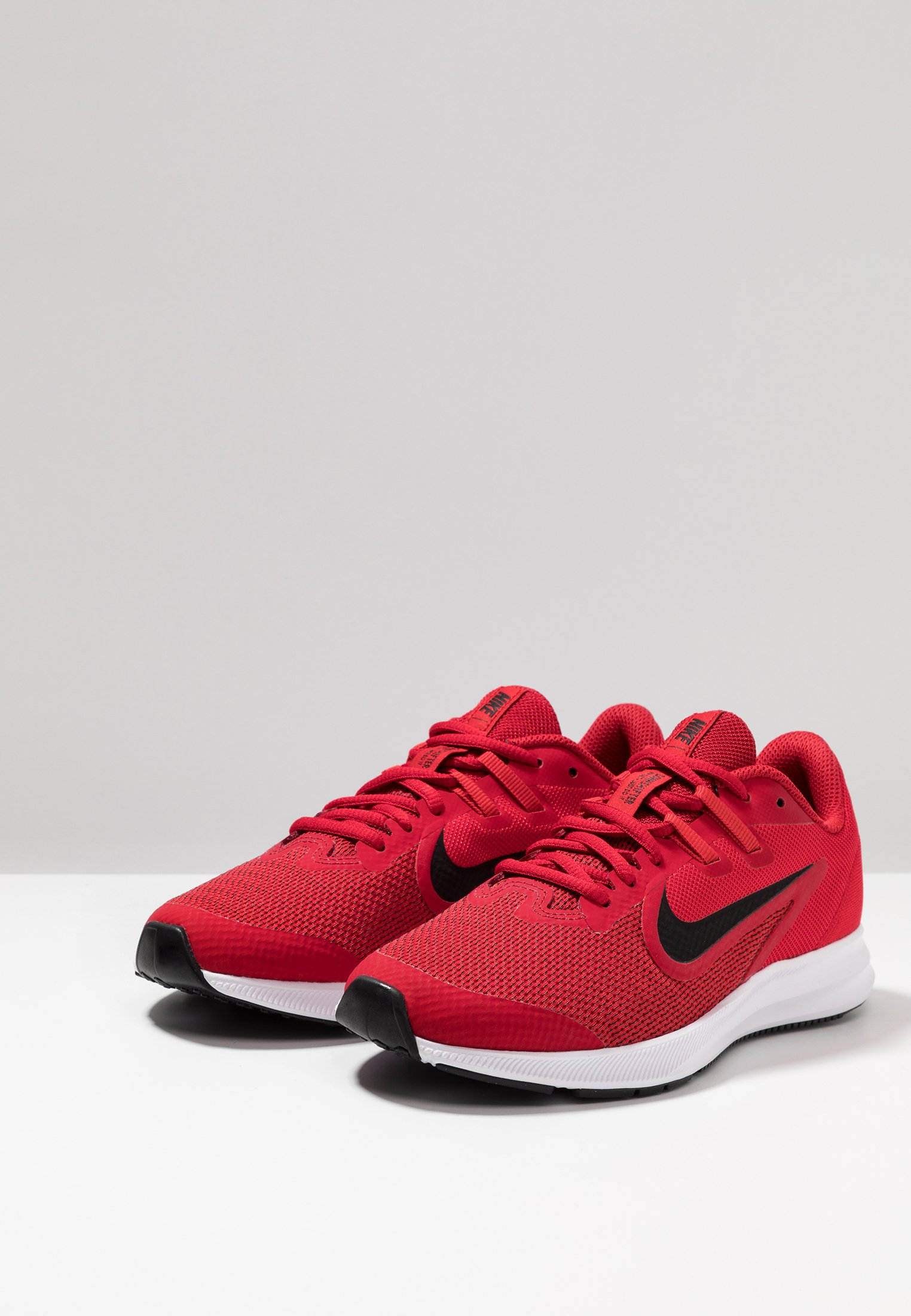 nike performance red