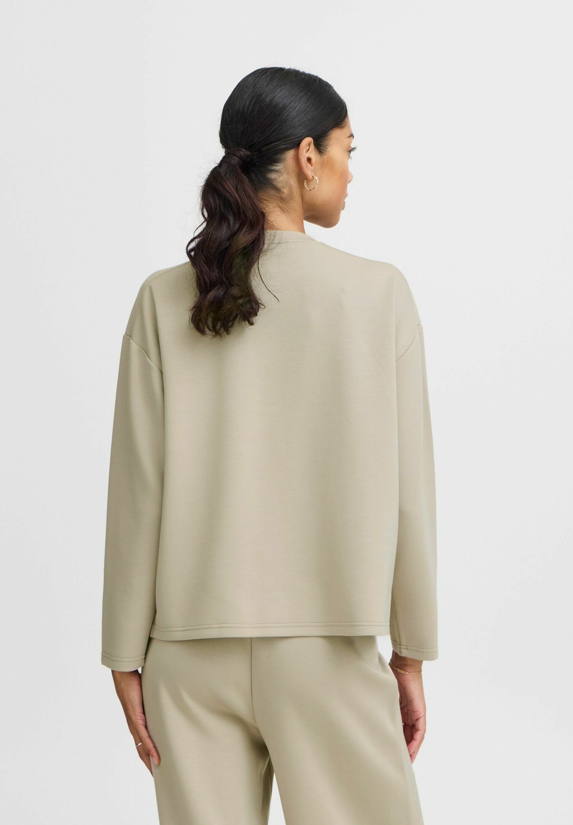 売れ筋商品|||ビーヤング ニット&セーター レディース アウター BYPusti - Jumper - string VIS ニット セーター ワンポイント胸刺繍ケーブルニットプル