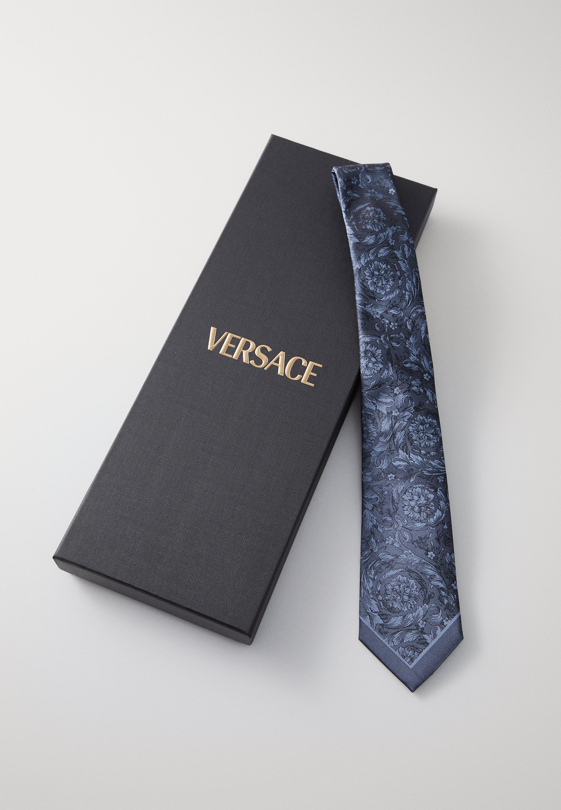versace tie box