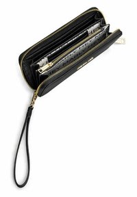 Zwarte lederen portemonnee met gouden rits, voorzien van meerdere compartimenten, kaartvakjes en een afneembare polsband. Textuur aan de buitenkant.