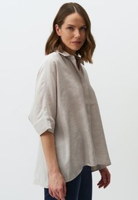 Jimmy Key LOOSE FIT THREE QUARTER SLEEVED SLIT  - Camicia - bej