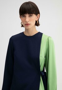 Touché Privé CONTRAST - Maxi šaty - navy blue