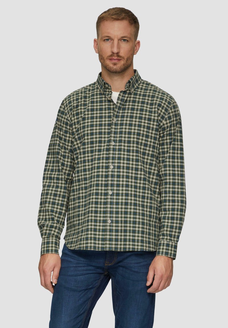 Zielono-beżowa koszula w kratę z długim rękawem, z kołnierzykiem zapinanym na guziki, charakteryzująca się luźnym krojem i zapięciem na guziki z przodu.