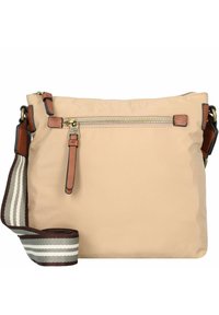 Bolso bandolera de nailon beige con detalles en cuero marrón, un bolsillo frontal con cremallera y una correa ajustable estampada en rayas marrones y crema.