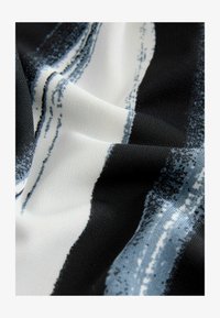 Non sélectionné, blue ecru stripe