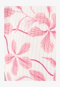 Selezionato, rose fleuri