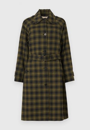 Trench coat a quadri in nero e giallo. Caratterizzato da chiusura con bottoni frontali, ampio colletto, vita con cintura e maniche lunghe con dettaglio al polsino.