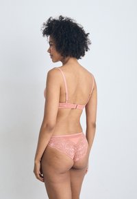 Triumph AMOURETTE BRAZILIAN - Slip - dusty cedar
