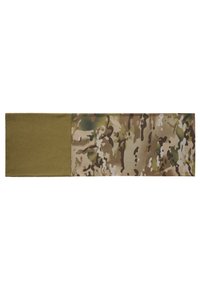 Kamuflasjefarget scarf med en olivengrønn fleece-seksjon. Kamuflasjen har forskjellige nyanser av grønn, brun og beige i et flekkete mønster.