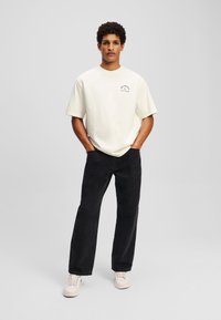 KARL LAGERFELD RUE ST-GUILLAUME - Tričko s potlačou - cannoli cream