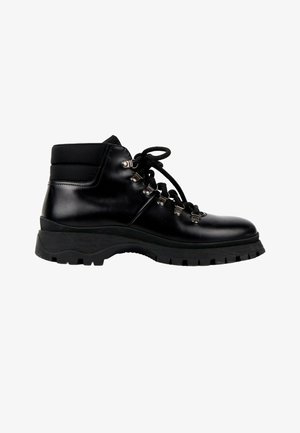 Prada, Boots à talons - black