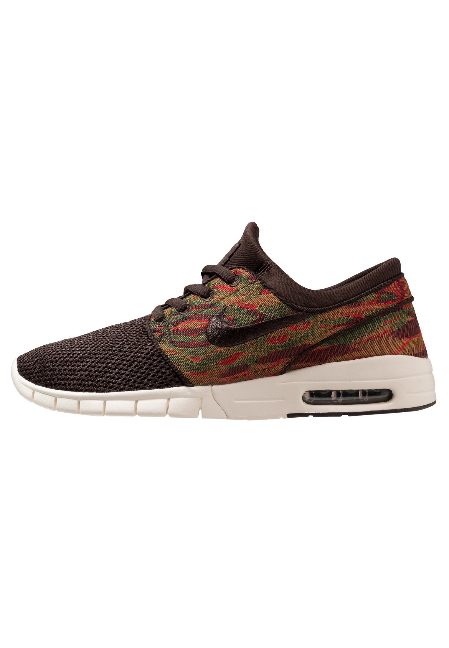 stefan janoski max brown