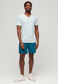 Superdry & Co WALK - Shorts - quayside blue