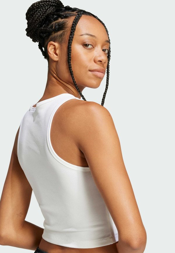 ESSENTIALS RIBBED - Top4