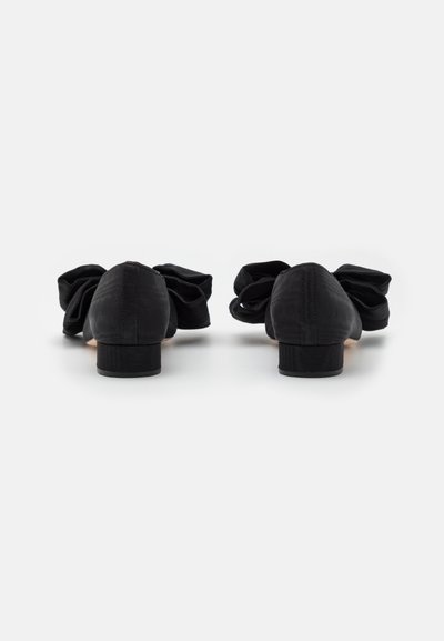 Loeffler Randall NOA - Pantofi slip-on - black