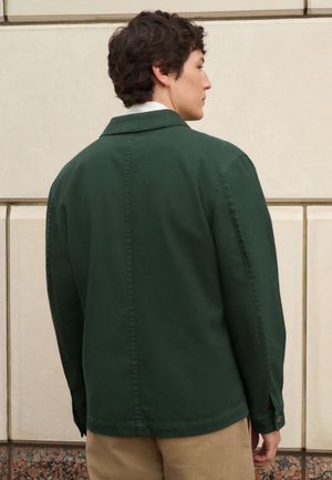 Next, REGULAR FIT - GARMENT DYED CHORE JACKET  . - Leichte Jacke - forest green