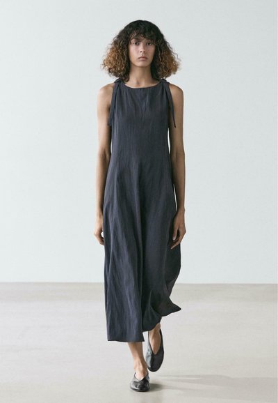 pact halter dress Patty Halter Linen Mini Dress – Chic Summer Style – Blue Gardenia Boutique main image 1