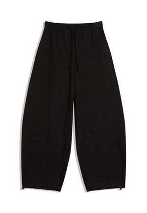Čierne nohavice so širokými nohavicami, elastickým pásom a šnúrkou, s nastaviteľnými lemami pri členkoch.