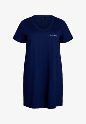 Tamsiai mėlyna V formos kaklo suknelė iš minkštos medžiagos. Ant krūtinės užrašas „STAY KIND“. Trumpomis rankovėmis ir laisvo silueto. Ilgis iki vidurio šlaunies.