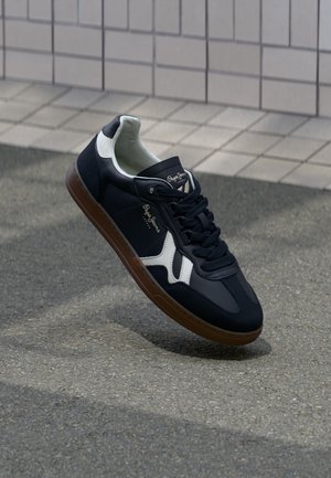 Pepe Jeans BALL - Sneakers laag - black