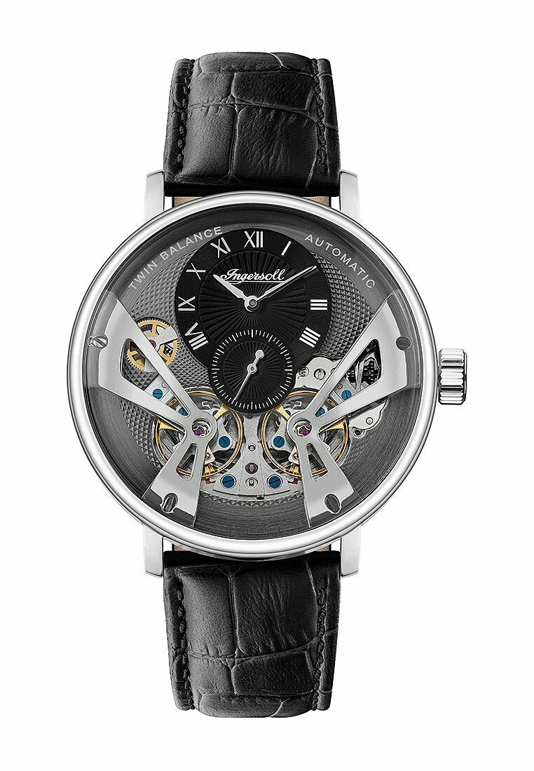 Automatisch horloge met een zwarte krokodillenleren band, zilveren kast, doorzichtig wijzerplaat, zichtbare tandwielen en Romeinse cijfers als markeringen.