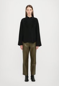 CLOSED Blusa - black